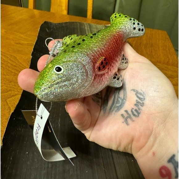 BNWT Glass Rainbow Trout Ornament Salmon Ornament Fisherman Ornament Fishing - Picture 10 of 11